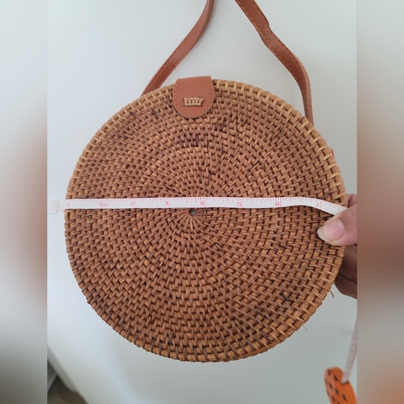Crossbody rattan handbag - Picture 8 of 11